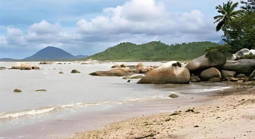 Amaris Hotel Kupang Kültér fotó